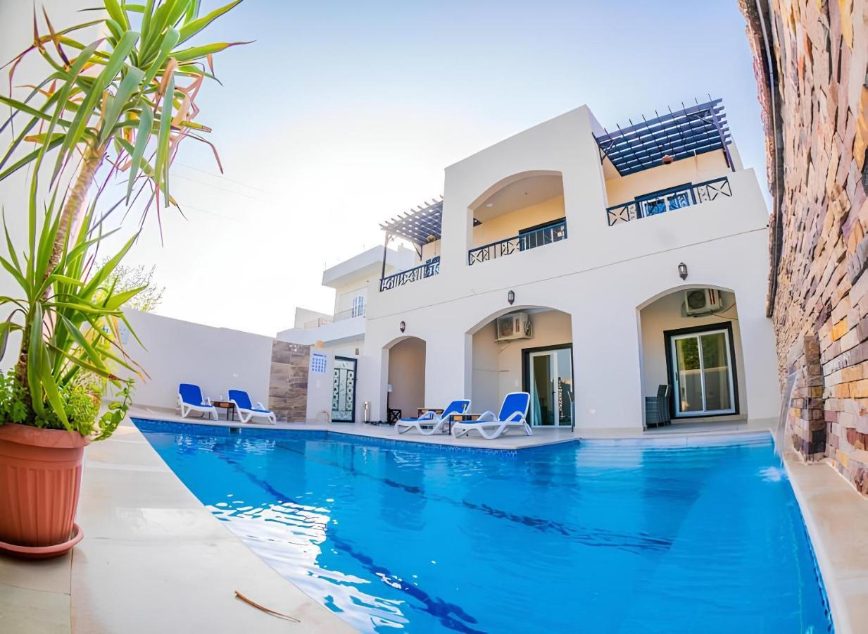 Royal Pool View Apartment Luxor